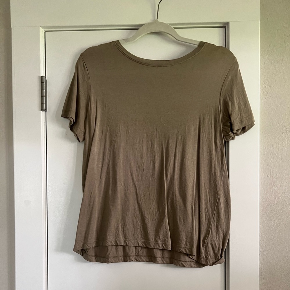 Tucker tee